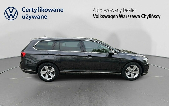 Volkswagen Passat cena 112900 przebieg: 107099, rok produkcji 2019 z Knurów małe 277